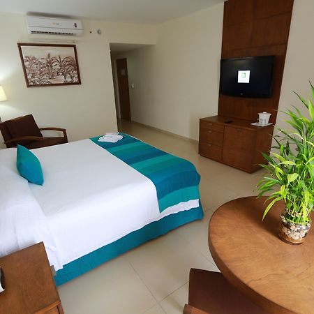 Hotel La Venta Inn Виляермоса Екстериор снимка