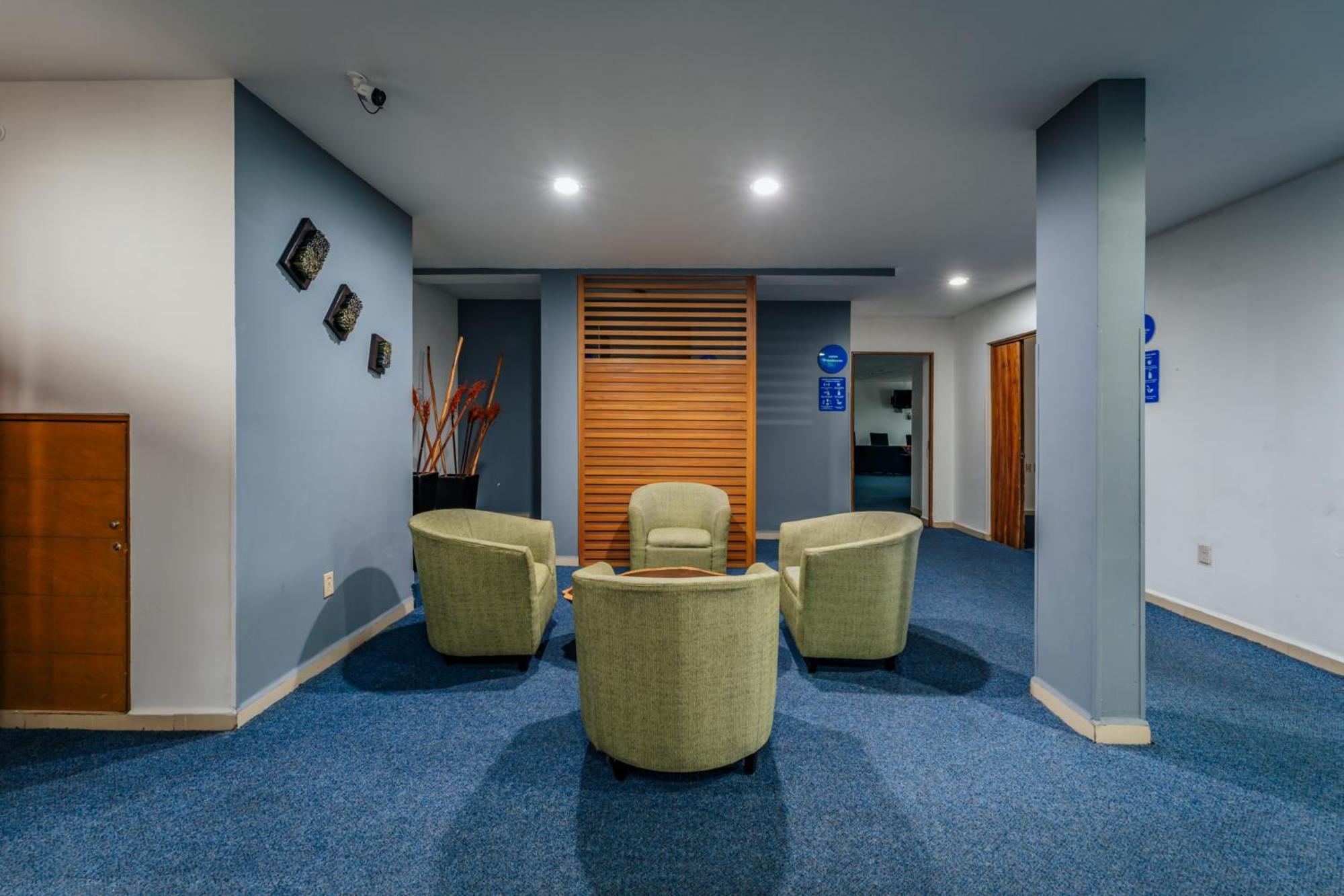 Hotel La Venta Inn Виляермоса Екстериор снимка