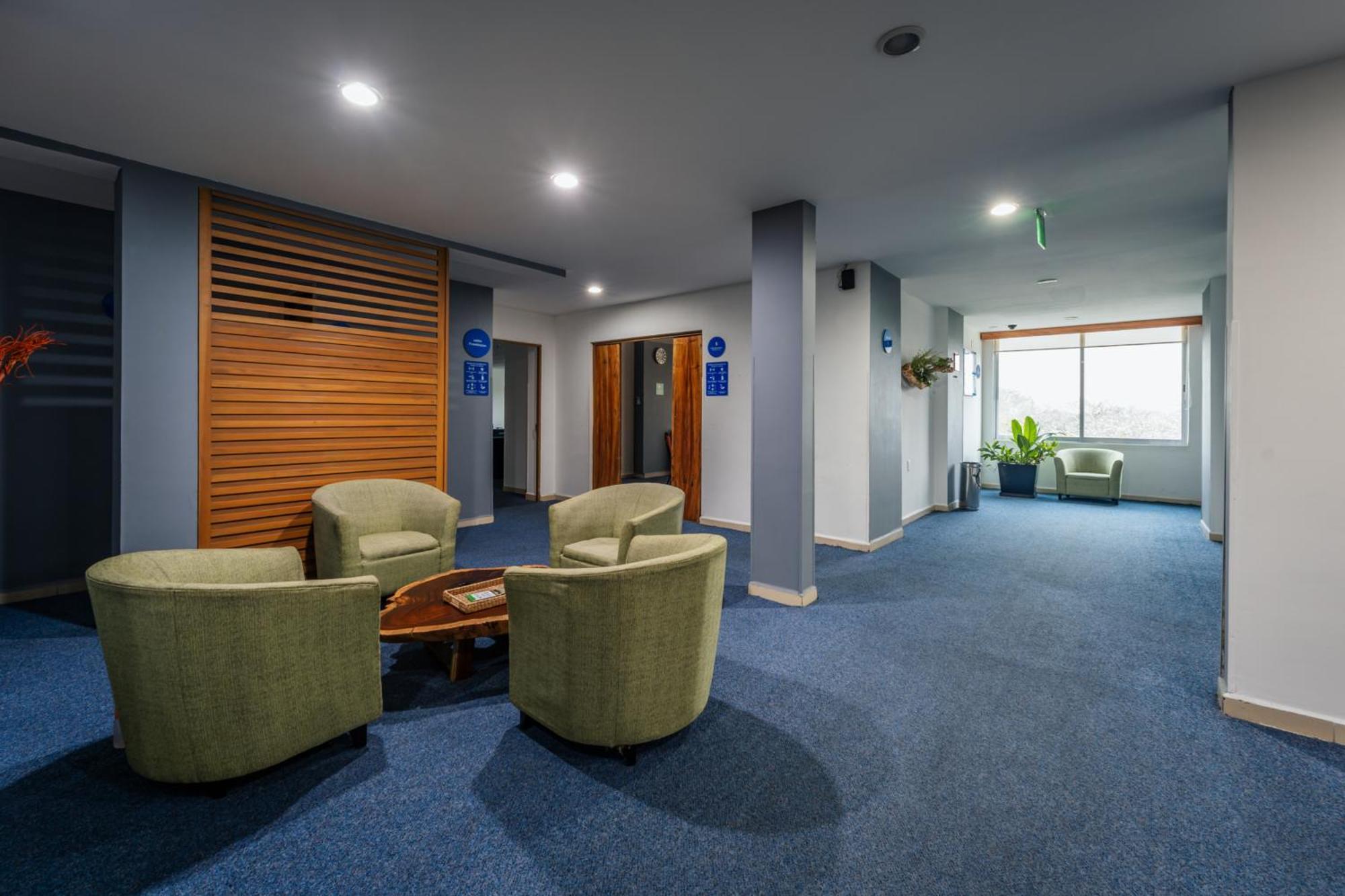 Hotel La Venta Inn Виляермоса Екстериор снимка