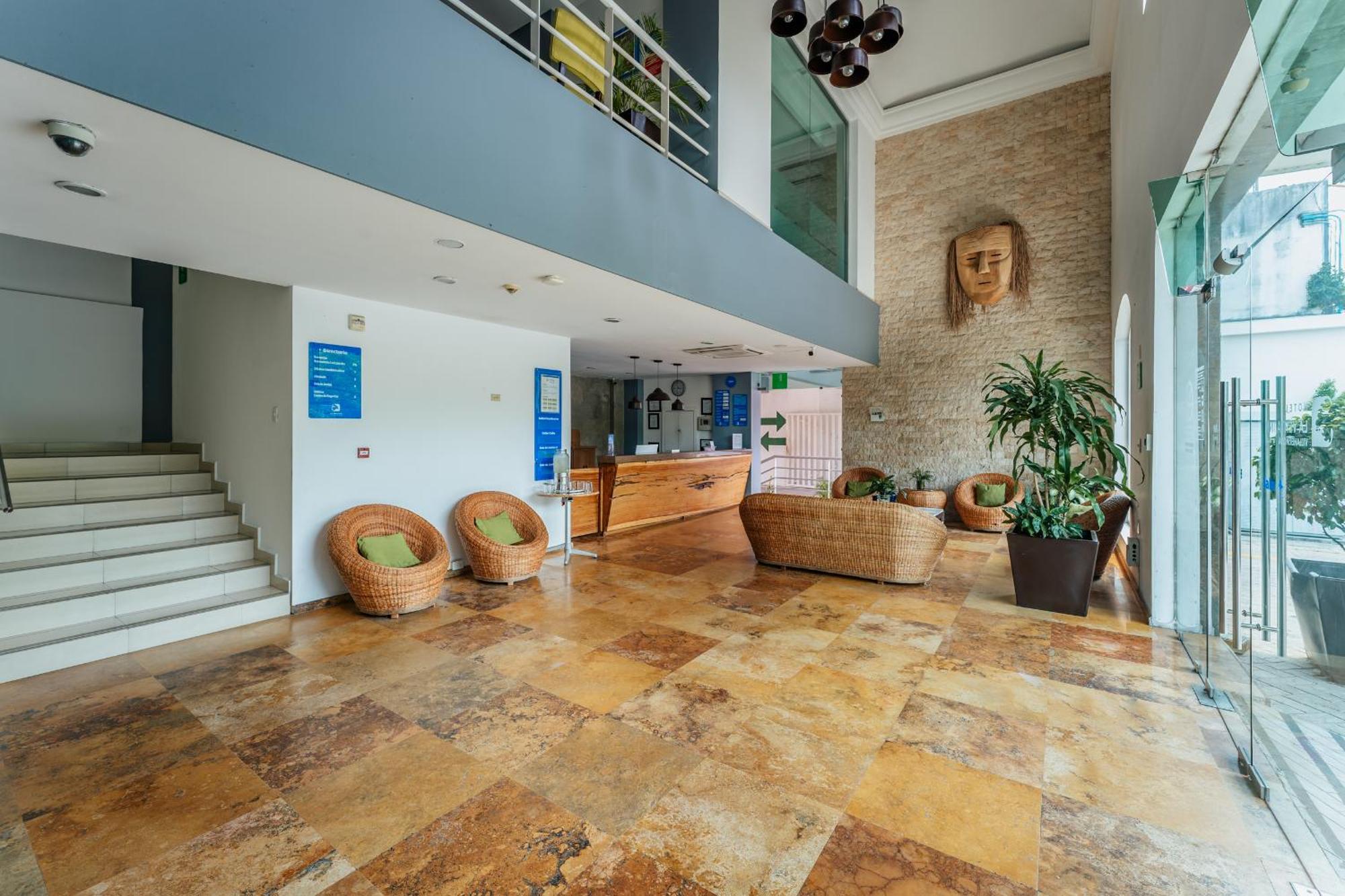 Hotel La Venta Inn Виляермоса Екстериор снимка