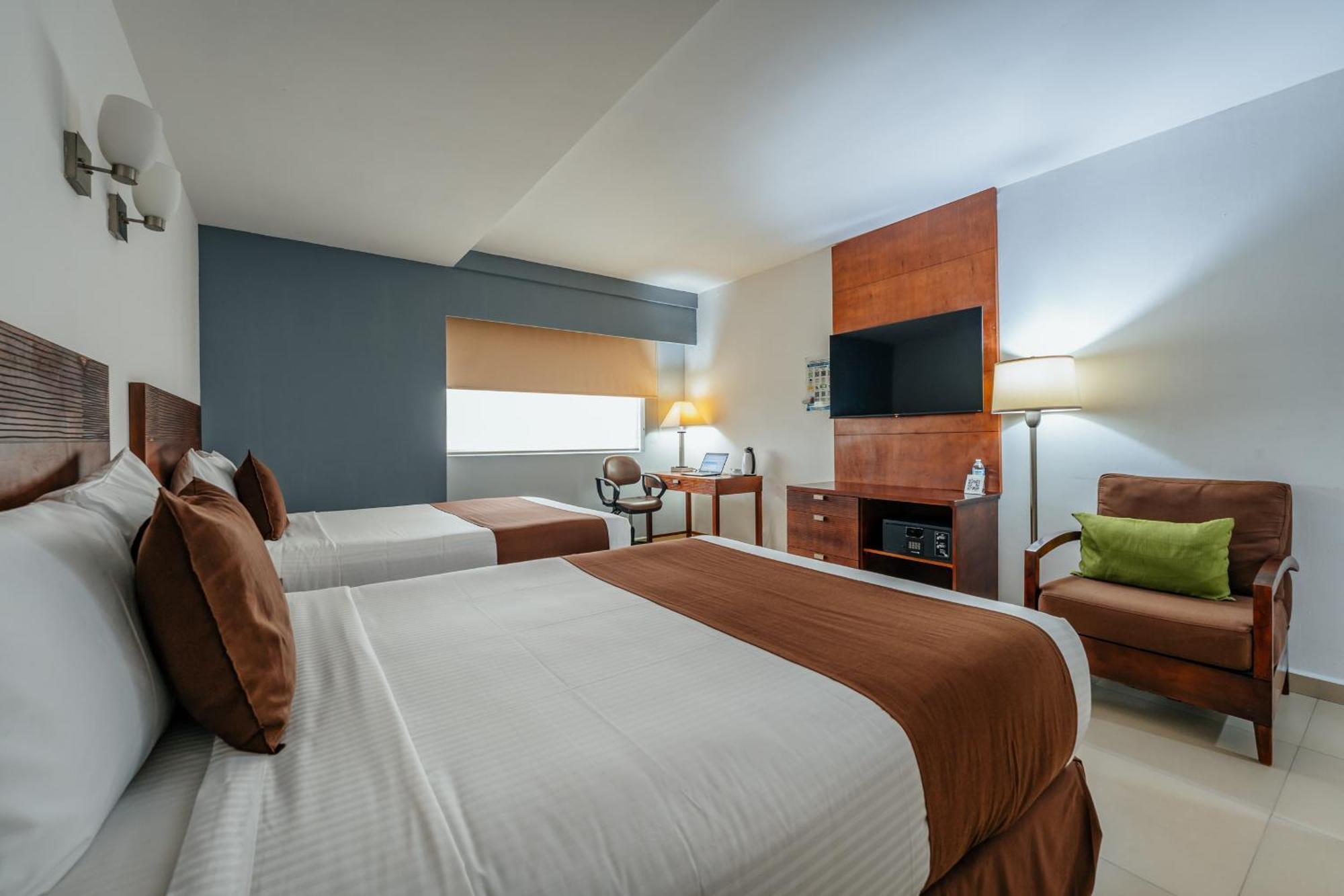 Hotel La Venta Inn Виляермоса Екстериор снимка