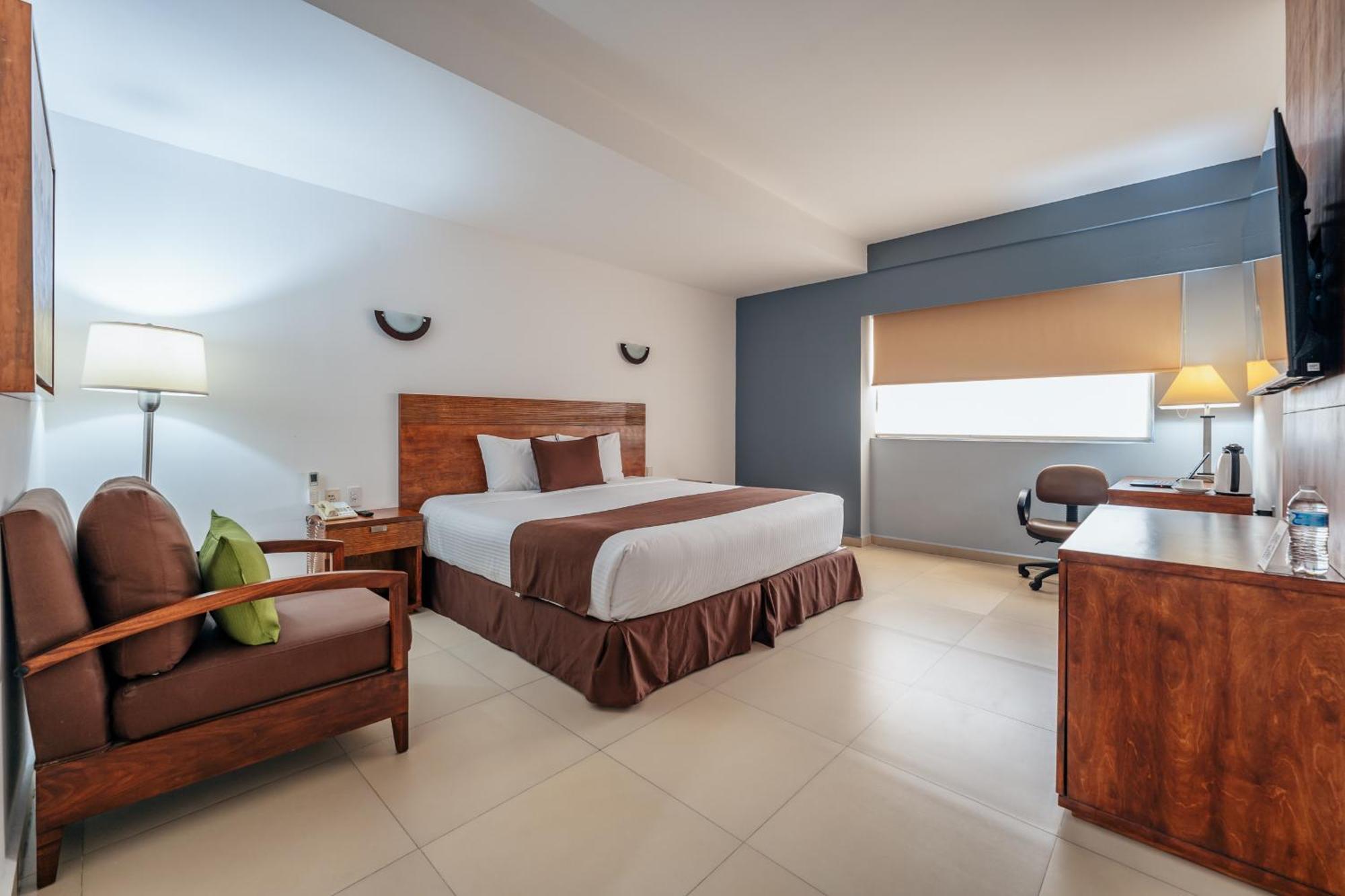 Hotel La Venta Inn Виляермоса Екстериор снимка